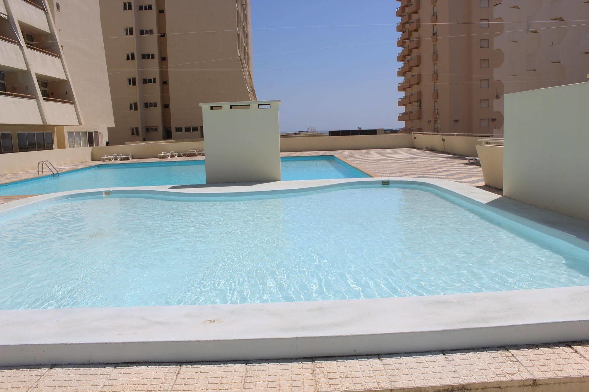 Apartamentos Varandas Da Rocha Portimão Eksteriør bilde